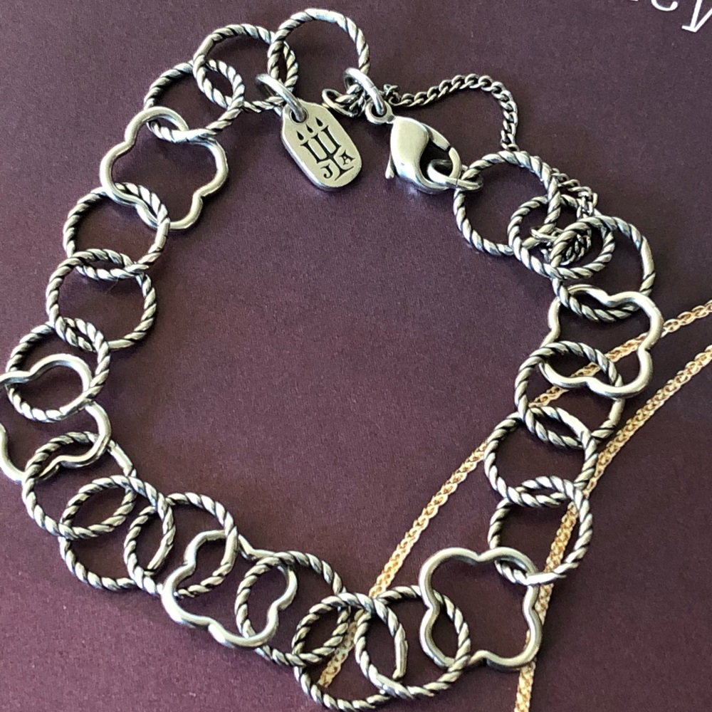 James Avery Quatrefoil Twisted Wire Bracelet Sz. M